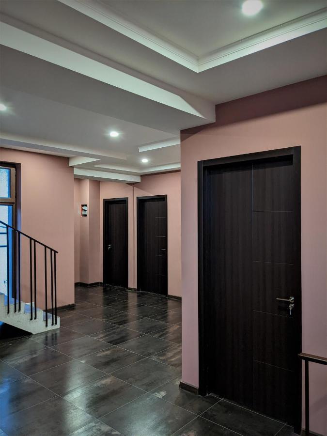 Milky Way Hotell Kazbegi Exteriör bild